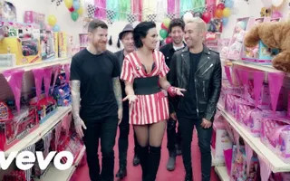 Fall Out Boy - Irresistible ft. Demi Lovato