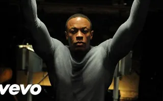 Dr. Dre - I Need A Doctor (Explicit) ft. Eminem, Skylar Grey Dr. Dre - I Need A Doctor (Explicit) ft. Eminem, Skylar Grey