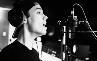ADELE - HELLO (COVER BY LEROY SANCHEZ) ADELE - HELLO (COVER BY LEROY SANCHEZ)