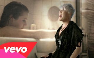P!nk - Perfect P!nk - Perfect