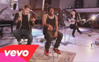 MKTO - Classic (Acoustic Version) MKTO - Classic (Acoustic Version)