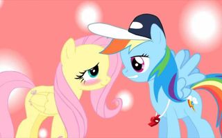 Rainbow Dash and Fluttershy Kiss Rainbow Dash and Fluttershy Kiss