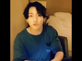 VLIVE: WHEN THE WINE DOES ITS EFFECT ON JUNGKOOK "POISON APPLE" VLIVE: WHEN THE WINE DOES ITS EFFECT ON JUNGKOOK "POISON APPLE"