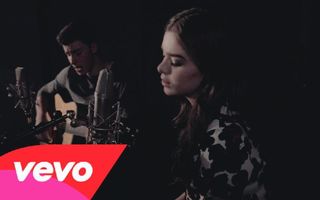 Shawn Mendes & Hailee Steinfeld - Stitches (Acoustic) Shawn Mendes & Hailee Steinfeld - Stitches (Acoustic)