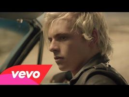 R5 - Heart Made Up On You (Official Video) R5 - Heart Made Up On You (Official Video)