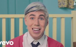 Marianas Trench - Here's to the Zeros Marianas Trench - Here's to the Zeros