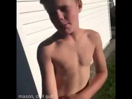 "Mother trucker, dude. That hurt like a butt cheek on a stick." | VINE ORIGINAL "Mother trucker, dude. That hurt like a butt cheek on a stick." | VINE ORIGINAL