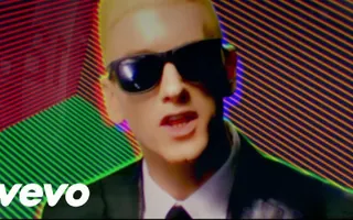 Eminem - Rap God (Explicit) Eminem - Rap God (Explicit)