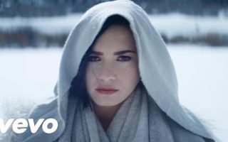 Demi Lovato - Stone Cold (Official Video) Demi Lovato - Stone Cold (Official Video)