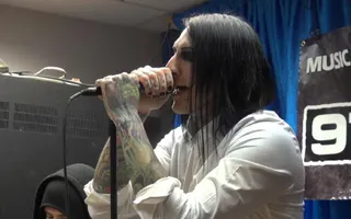 Motionless in White - Reincarnate (Acoustic) Motionless in White - Reincarnate (Acoustic)