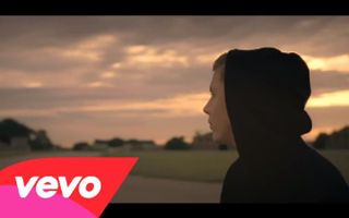 Professor Green - Read All About It ft. Emeli Sande Professor Green - Read All About It ft. Emeli Sande
