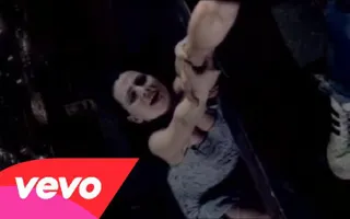 Evanescence - Bring Me To Life Evanescence - Bring Me To Life