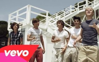 One Direction - What Makes You Beautiful One Direction - What Makes You Beautiful