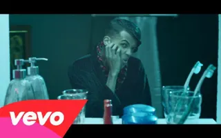 Stromae - Tous Les Mêmes Stromae - Tous Les Mêmes