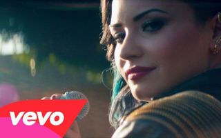 Demi Lovato - Really Don't Care (Official Video) ft. Cher Lloyd Demi Lovato - Really Don't Care (Official Video) ft. Cher Lloyd