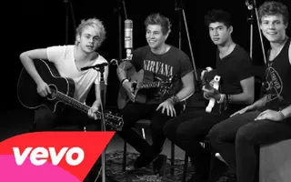 5 Seconds Of Summer - Voodoo Doll (One Mic, One Take) 5 Seconds Of Summer - Voodoo Doll (One Mic, One Take)