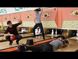 OVERNIGHT IN A BOWLING ALLEY!!! (DO NOT TRY THIS! WE SNUCK IN!) OVERNIGHT IN A BOWLING ALLEY!!! (DO NOT TRY THIS! WE SNUCK IN!)