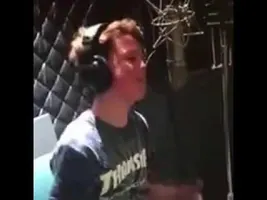 Jacob Sartorius recording "Sweatshirt" (NO AUTOTUNE)