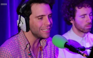 Mika - Diamonds On The Soles Of Her Shoes (Paul Simon cover)