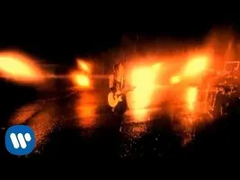 Skillet - Hero (Official Video) Skillet - Hero (Official Video)