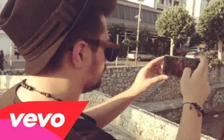 Elvana Gjata - Love me (Official MobilePhoneVideo) ft. Bruno Elvana Gjata - Love me (Official MobilePhoneVideo) ft. Bruno