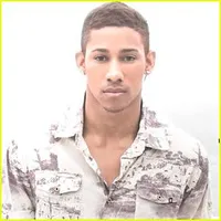 Keiynan Lonsdale Cast as Uriah in ‘Insurgent’! | Divergent, Kieynan Lonsdale : Just Jared Keiynan Lonsdale Cast as Uriah in ‘Insurgent’! | Divergent, Kieynan Lonsdale : Just Jared