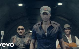 Enrique Iglesias - Bailando (English Version) ft. Sean Paul, Descemer Bueno, Gente De Zona Enrique Iglesias - Bailando (English Version) ft. Sean Paul, Descemer Bueno, Gente De Zona