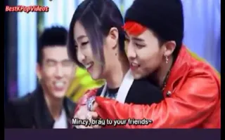 Big Bang's GD hugs 2NE1's Minzy Big Bang's GD hugs 2NE1's Minzy