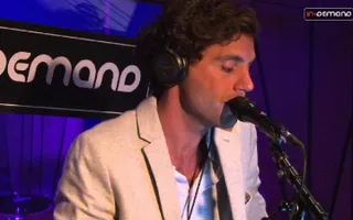 Mika - We'll Be Coming Back (Calvin Harris & Example cover) - Live Session