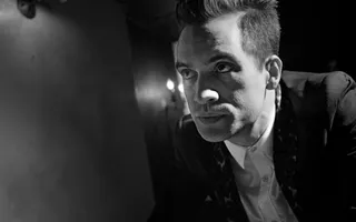Panic! At The Disco: Nicotine [OFFICIAL VIDEO]