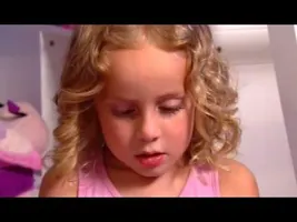 5 Year Old BOY Chooses To Live Life As A GIRL 5 Year Old BOY Chooses To Live Life As A GIRL