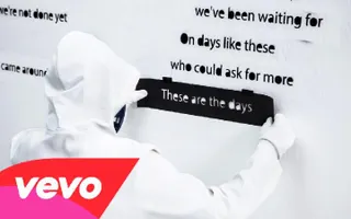 Avicii - The Days (Lyric Video) Avicii - The Days (Lyric Video)
