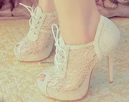 I am bored. Any ideas? I am like super bored. I don't know what to do so help me please!!!!!!!! I am bored. Any ideas? I am like super bored. I don't know what to do so help me please!!!!!!!!