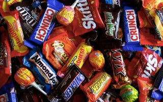 Which candy is really TRUELY the best? I know everyone talks about this one candy totally being the absolute best. Which do you think it is? If you see one you like in the comments below, just press the I agree button, instead of having twenty million comments! Thx! Which candy is really TRUELY the best? I know everyone talks about this one candy totally being the absolute best. Which do you think it is? If you see one you like in the comments below, just press the I agree button, instead of having twenty million comments! Thx!