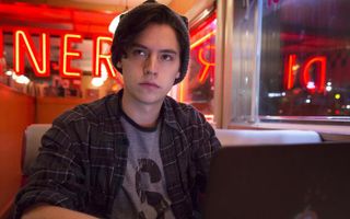 Who plays Jughead Jones in Riverdale? I know the answer to this, do you? You can only answer once! Hint: It is either Kj Apa Casey Cott Cole Sprouse Trevor Stines Who plays Jughead Jones in Riverdale? I know the answer to this, do you? You can only answer once! Hint: It is either Kj Apa Casey Cott Cole Sprouse Trevor Stines