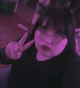 Selfies (2)'s Photo