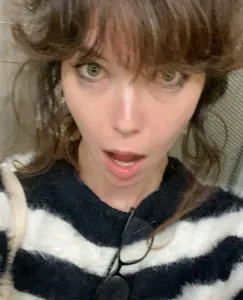 identishit's Photo