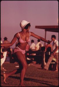Which street dance style originated in Chicago's African-American communities?
