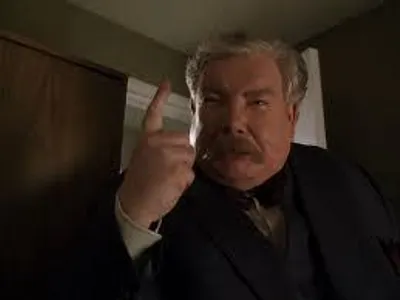 What is the name of the British actor who plays Harry's Uncle Vernon throughout the entire Harry Potter series?