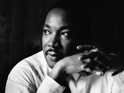 What documentary film examines the life and legacy of civil rights activist Martin Luther King Jr.?