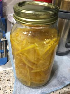 Which juice is made from fermented apples?