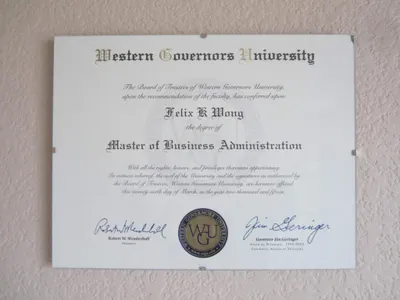 Which degree is given to students who have completed a course successfully?
