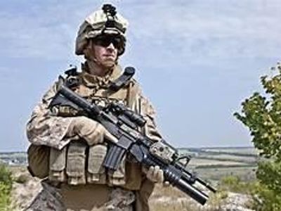Where is the names of soldiers who died ?