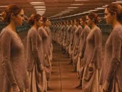 Which of the following didn't happen in Tris' amplitude test?