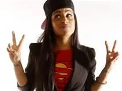 How many subscribers does she have on youtube?