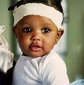 what was Meredith going to the door before seeing Zola