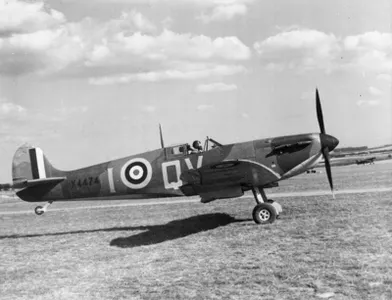 Which company built the legendary Spitfire fighter plane used by the Royal Air Force during World War II?