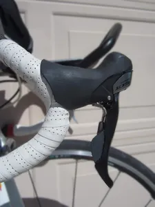 How many gears are typically found on a road bike?