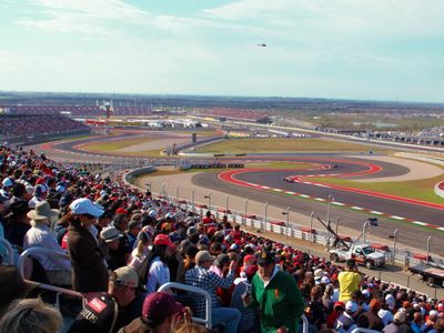 What is the highest peak Race Attendance record in Formula 1?