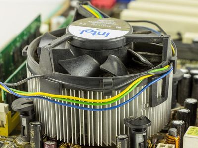 What is the purpose of a heat sink in a processor?